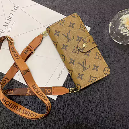 gucci iphone18proケース ビジネス風