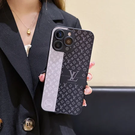 ルイビトン iphone18proカメラケース