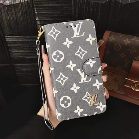 ルイヴィトンiPhone18promaxケース 手帳型 スタンド機能