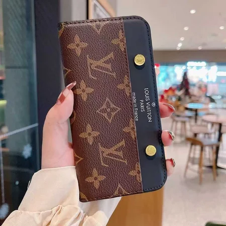 ヴィトン リベット付き iphone18proケース