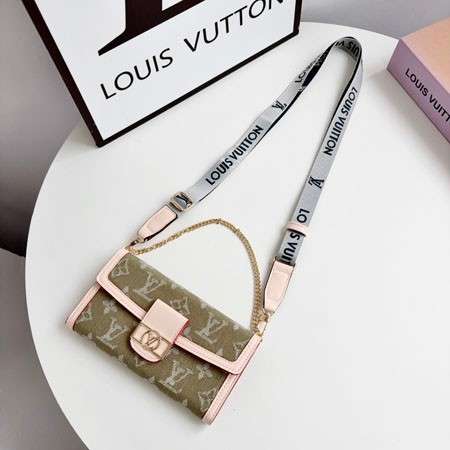 Vuitton iphone18proケース 手帳型 レディース 人気