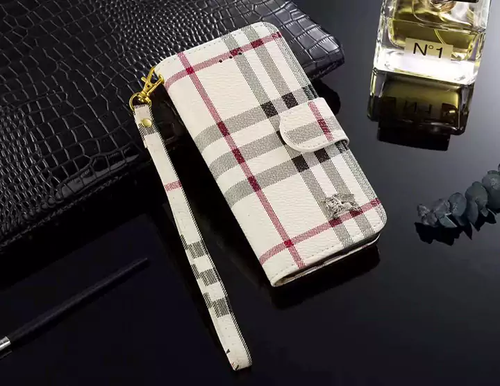 ルイヴィトン ロゴ iphone18ケース 手帳型