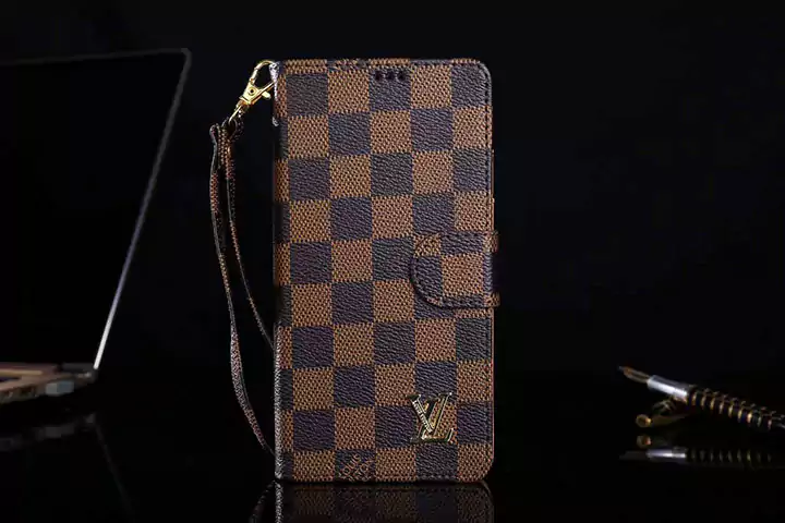 gucci iphone18手帳カバーレディー