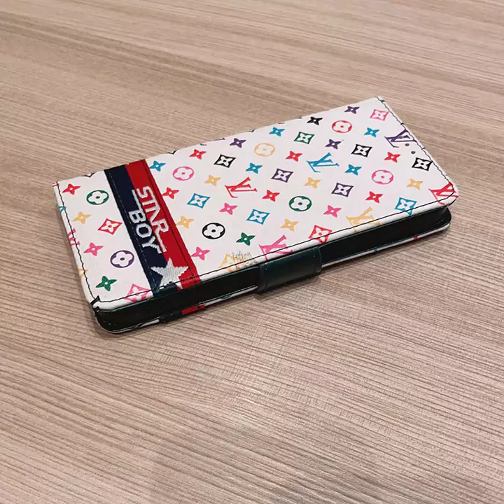 ルイヴィトンiphone18proケース カード収納