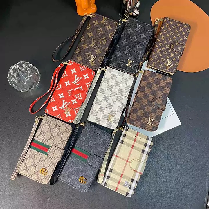iPhone手帳型ケース ハイブランド