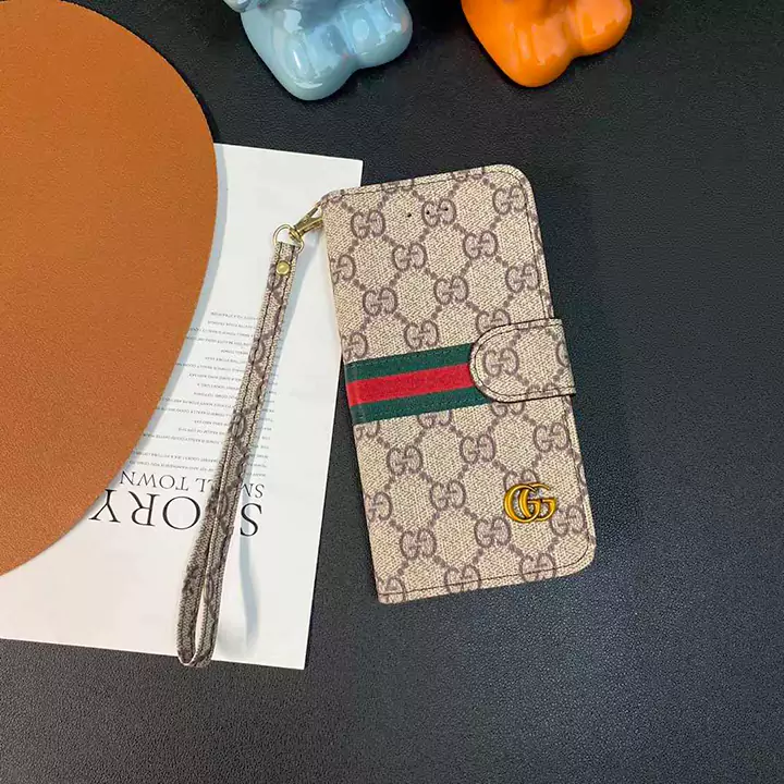 iPhone手帳型ケース ハイブランド