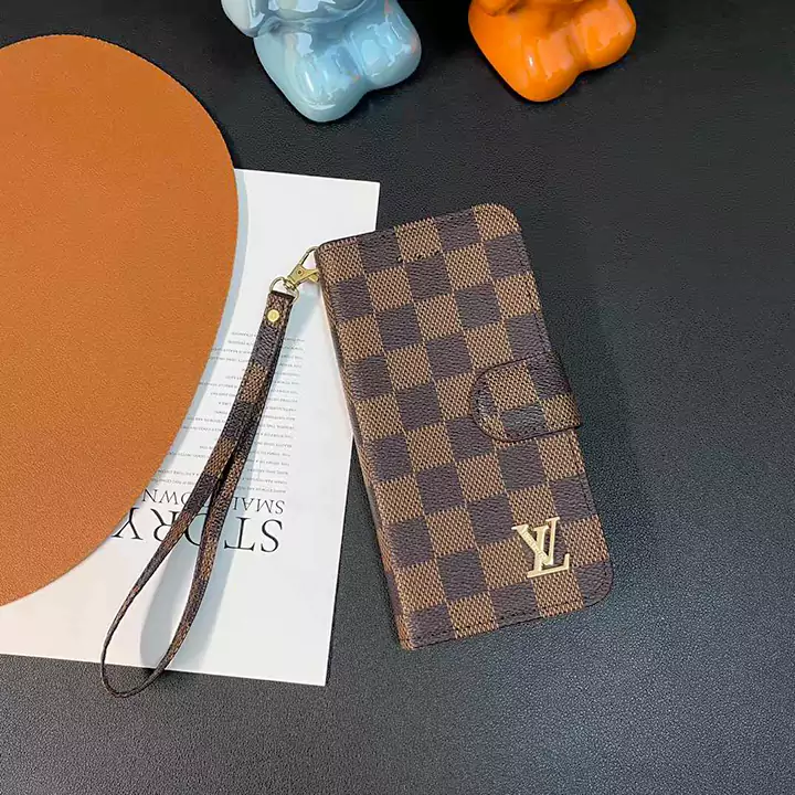 GUCCI GGキャンバス iphone18ケース 手帳型