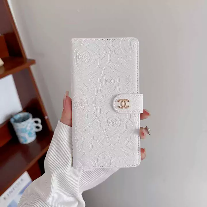 シャネル iphone18foldケース カメリア柄