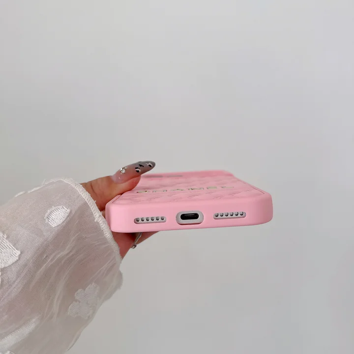 chanel iphone18ケース 女性用 おしゃれ