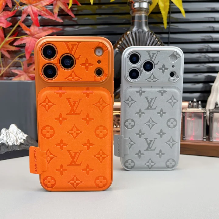 ヴィトン iphoneケース最新機種へ変身