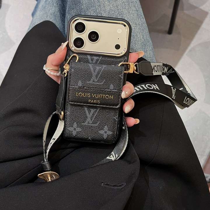 GUCCI iphone18ケース 大容量 アコーディオン式