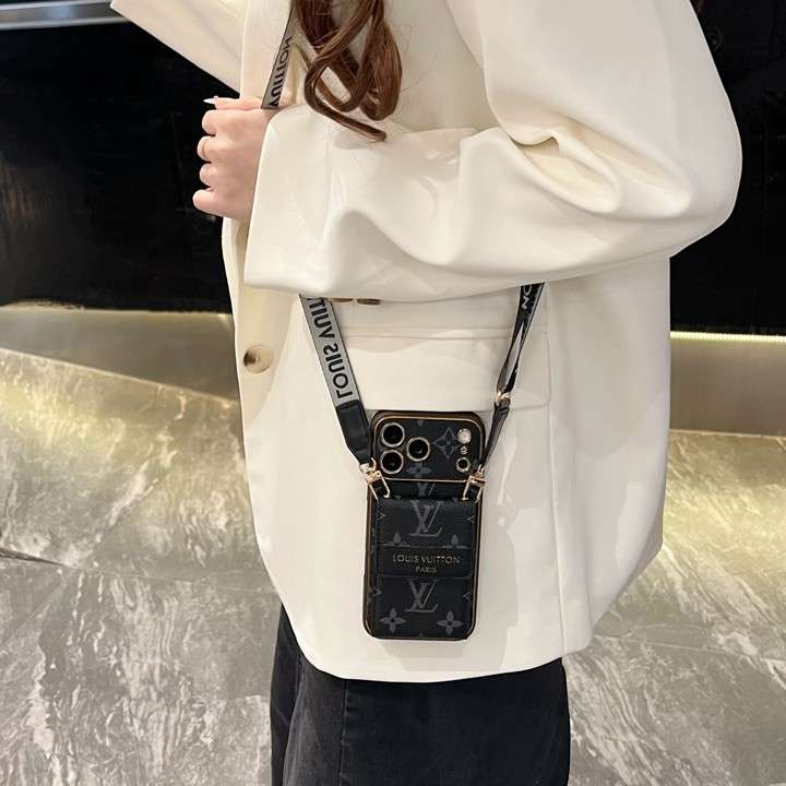 gucci iphone18携帯ケース ショルダー付き