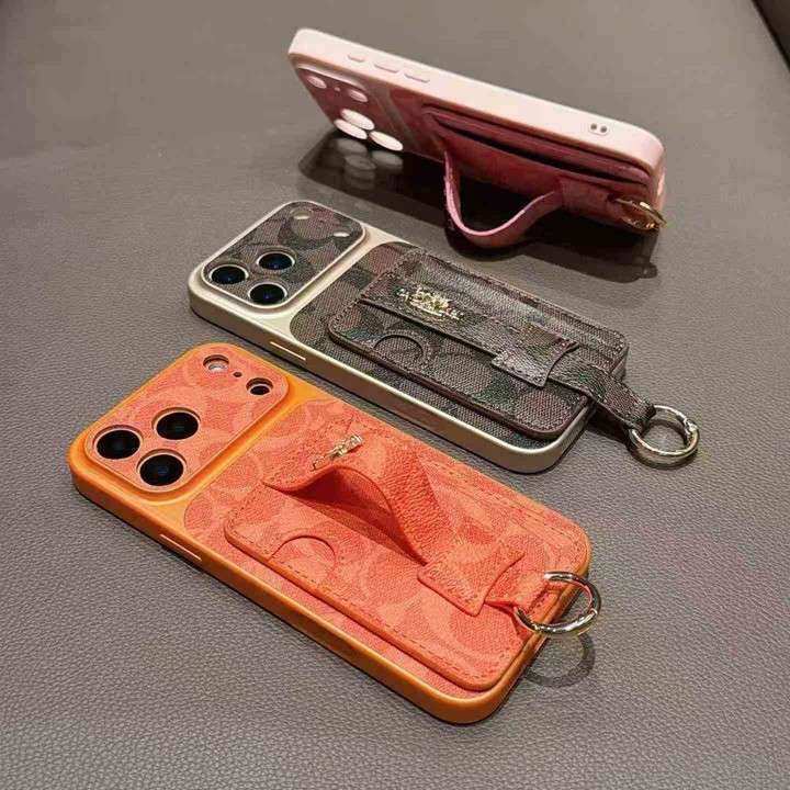 coach iphone18pro携帯ケース スマホベルト