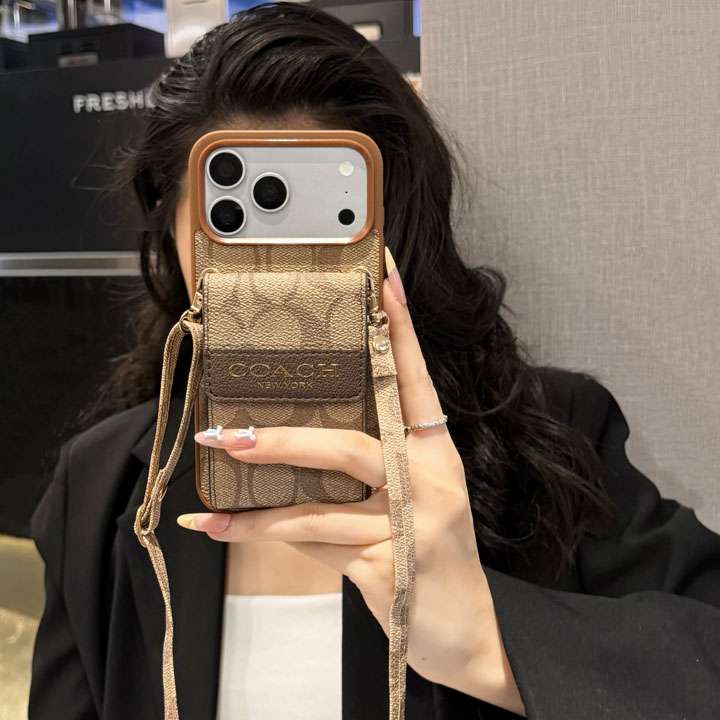 coach iphone18proケース 有名人